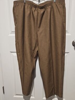 Alfred Dunner Tan Elastic-Waist Dress Pants